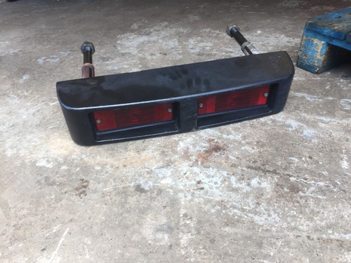 Bolt rear balance weight - on,